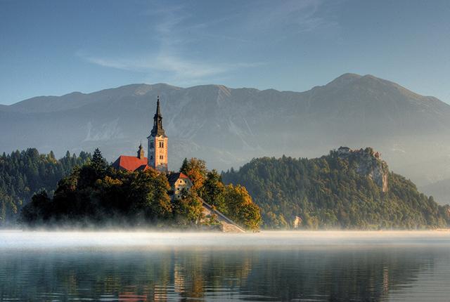 Szlovénia gyöngyszemei: Bled, Vintgar-szurdok és a Skofja Loka fotó
