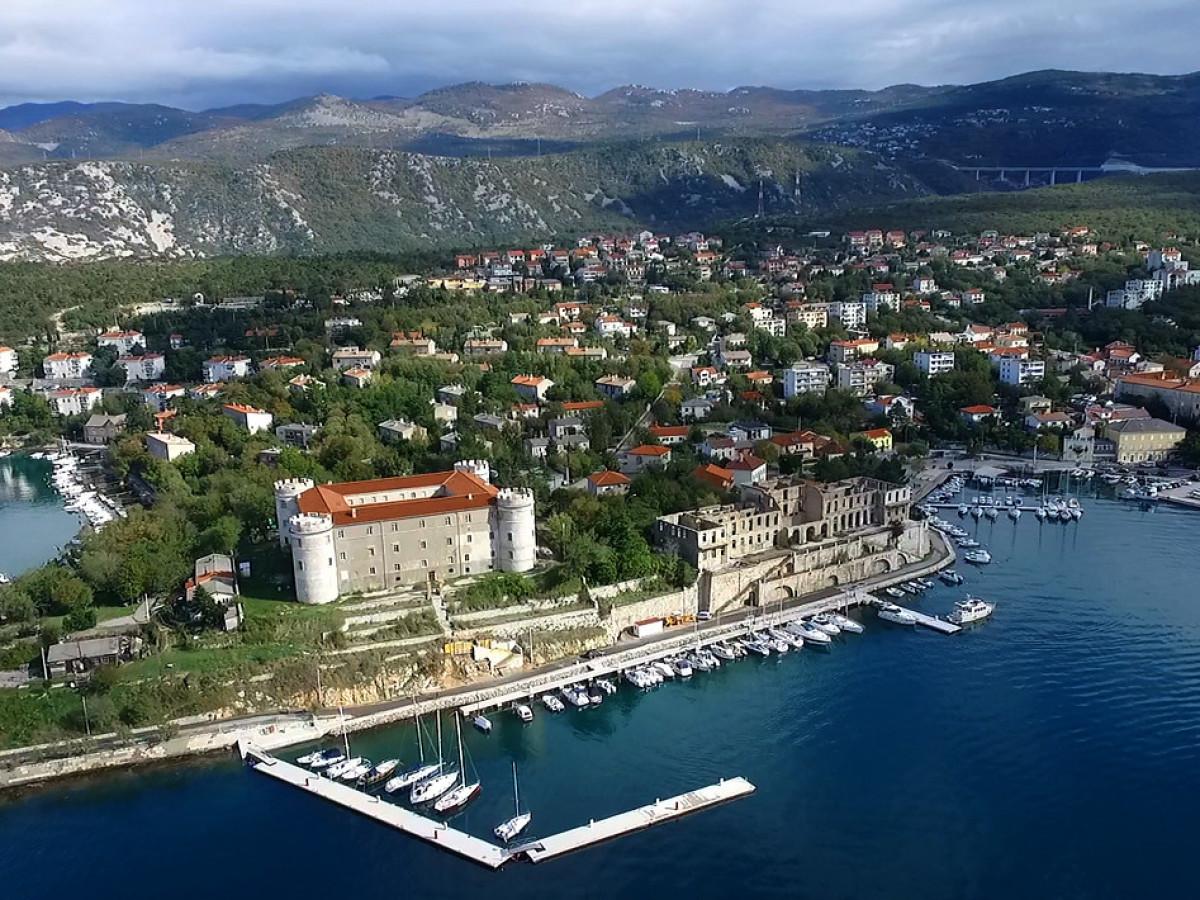 Mininyaralás Horvátországban: A Kvarner-öbölben és a Plitvicei tavak fotó